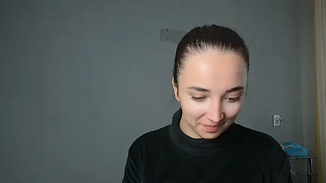 Snapshot of Eva_Gloryy chatting on September 29, 12:21 pm Eva Gloryy online show from September 29, 12:21 pm