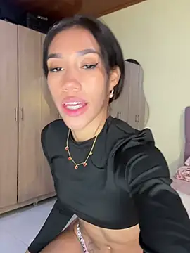 zoe storm online show from April 24, 12:02 am