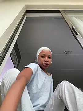 Go Meg online show from January 12, 5:07 pm