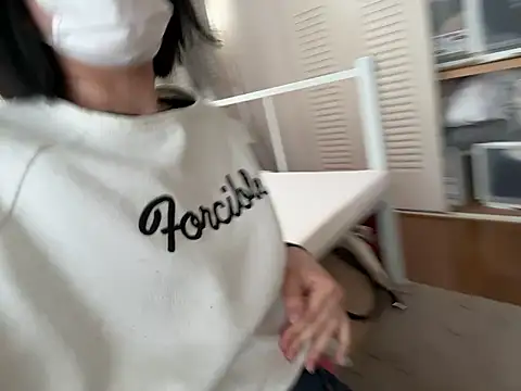 riri riri jp online show from May 23, 2:43 am