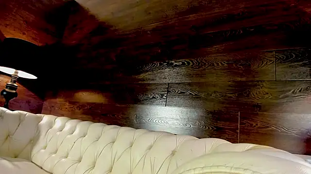 EmmyStar  online show from October 22, 9:20 pm