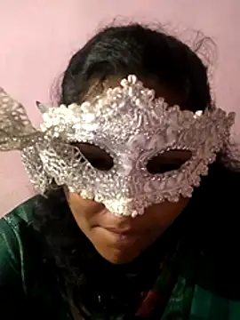 Tamil queenbaby online show from December 2, 5:04 pm