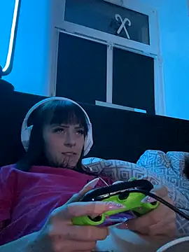 Ciara2004 online show from December 14, 8:25 pm