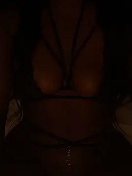 3xoticNiyah online show from May 16, 7:24 pm