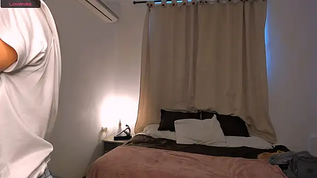 brithany olson25 online show from October 14, 12:52 pm