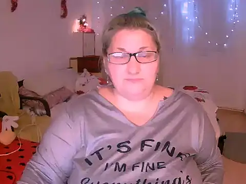 mayamayx online show from December 15, 8:14 pm