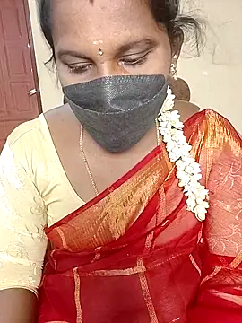 Snapshot of Tamil_flowergril chatting on September 14, 5:55 pm Tamil flowergril online show from September 14, 5:55 pm