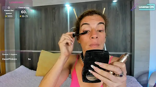 Bryna  online show from January 8, 5:00 am