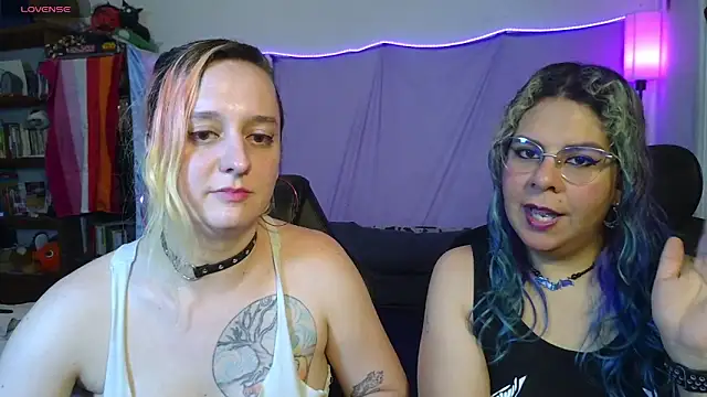Evelan420 online show from May 18, 8:26 pm
