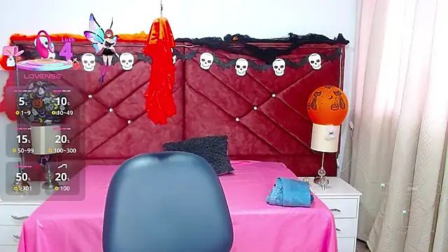 victoria adams07 online show from October 13, 8:11 pm