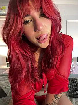 HannaaMiller online show from February 3, 6:40 am