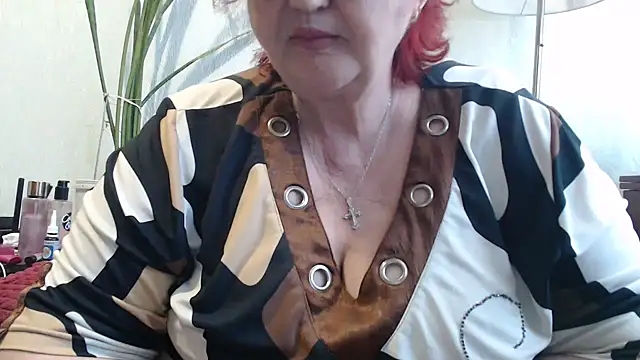 DeniseeRosea online show from May 6, 9:57 am