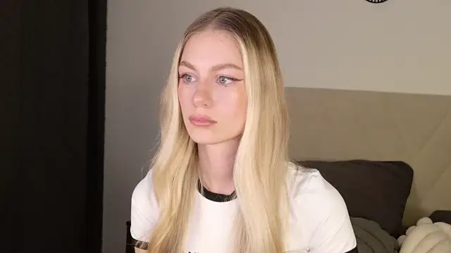 GabriellaOlsen online show from February 26, 6:18 pm