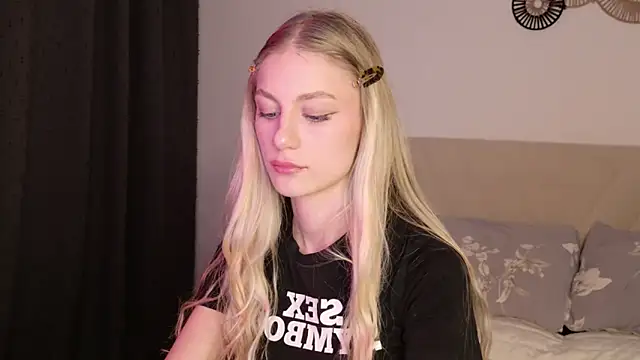 GabriellaOlsen online show from May 21, 5:55 pm