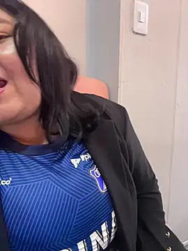 KarlaWild online show from October 21, 9:41 pm