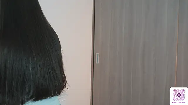 sophi lii online show from March 26, 1:30 am