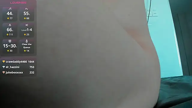 Yuki miiii online show from March 2, 7:15 am