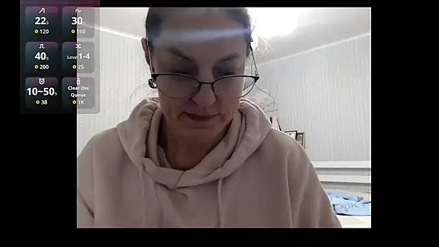 Snapshot of Soffya_Soy chatting on September 18, 7:01 pm Soffya Soy online show from September 18, 7:01 pm