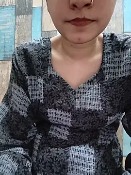 cute IndianBabe online show from May 18, 12:42 am