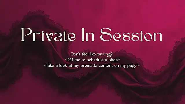 curvycate127 online show from February 25, 9:35 pm