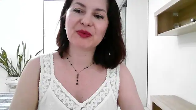 Victoria Glam online show from September 27, 5:31 pm