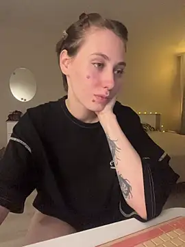 Molli Luv online show from October 11, 5:04 pm