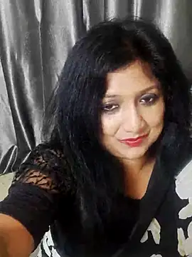 horny lizia online show from May 24, 7:02 pm