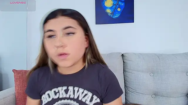 MeganCrow online show from March 17, 8:13 pm