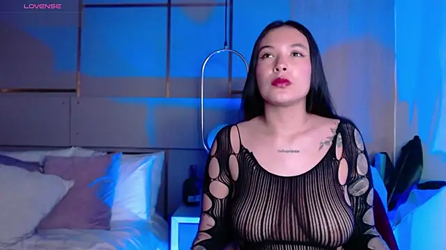 Victoria Collinns online show from October 24, 12:12 pm