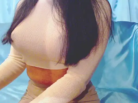 Ms Mia25 online show from January 15, 1:50 pm