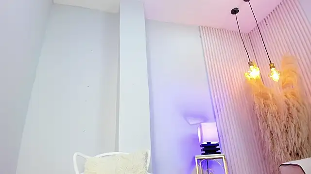 alana rossetti online show from February 9, 12:29 pm