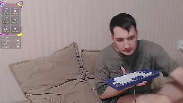 white-boo online show from April 5, 11:04 pm