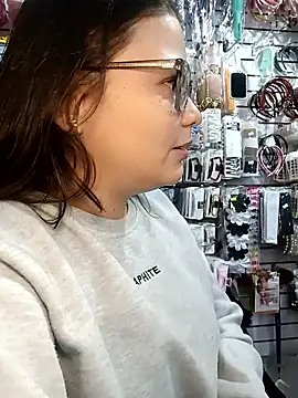 Vale Saenzz online show from January 9, 11:31 pm