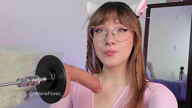 ValerieFlorez  online show from October 20, 11:19 pm