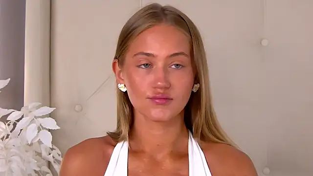 ur wet dreams online show from May 17, 4:33 am
