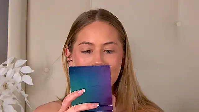 ur wet dreams online show from March 4, 4:19 am