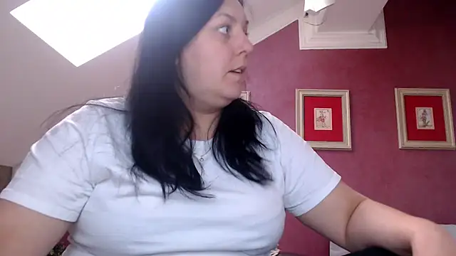 Wetandnaughtyxx online show from May 1, 8:28 am