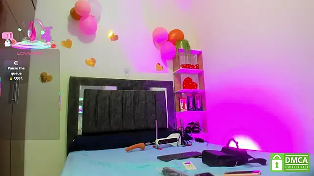 Nicol TransGirl online show from May 24, 3:27 am