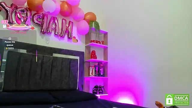 Nicol TransGirl online show from May 12, 4:32 am