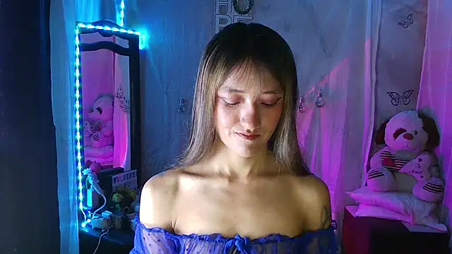 Snapshot of Lya1_ch chatting on September 27, 9:44 pm Lya1 ch online show from September 27, 9:44 pm