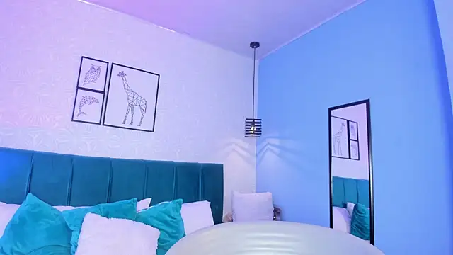 ninna curly online show from January 17, 7:05 am