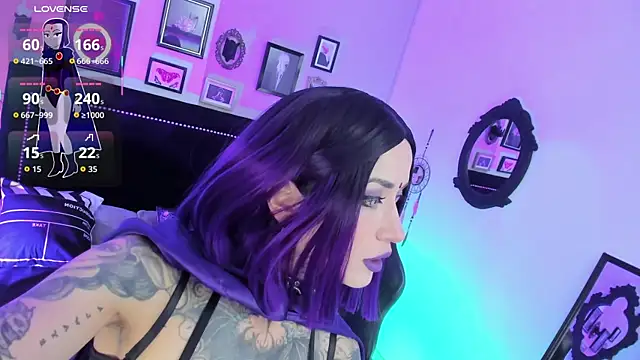 IsisRaichuu  online show from November 25, 9:15 pm