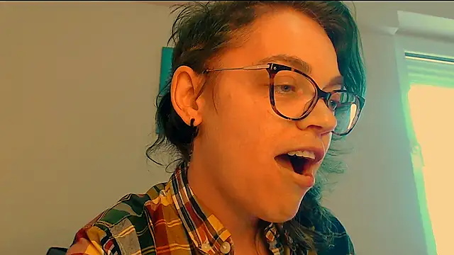 Ju-Hot online show from March 26, 2:08 pm