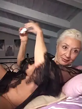 divinaerotica online show from April 29, 4:42 pm