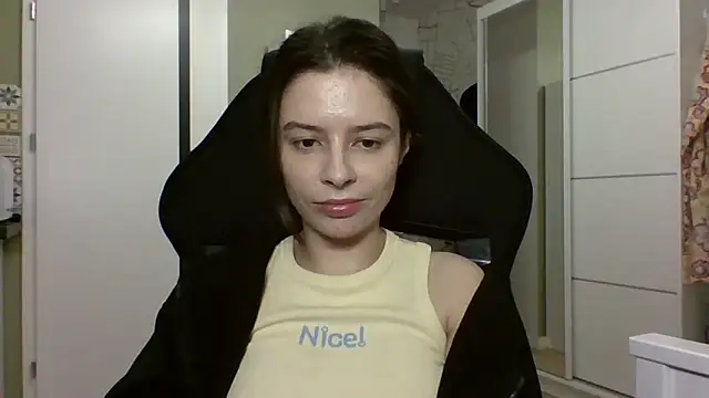 LariceSexy online show from December 15, 8:14 pm