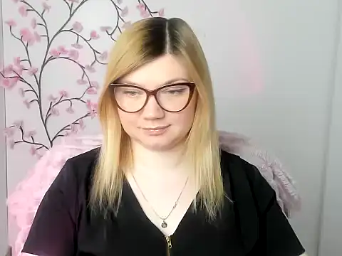 Lola moree online show from March 27, 12:28 pm