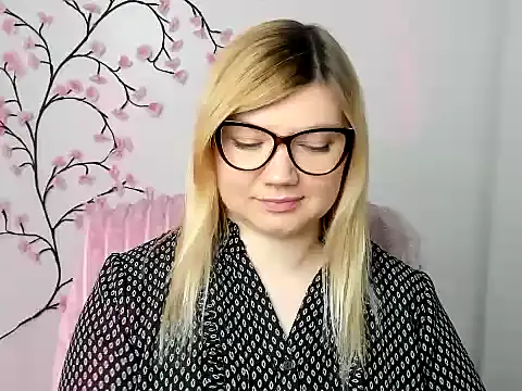 Lola moree online show from December 15, 12:43 pm