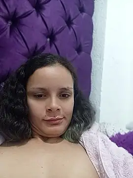 Ariasmithog online show from May 15, 5:22 am