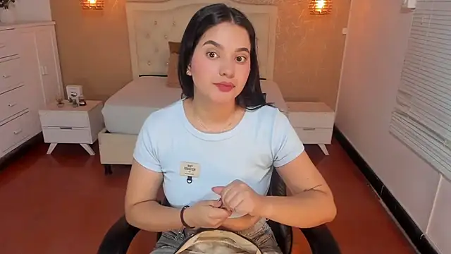 Hadley  online show from December 20, 3:54 am