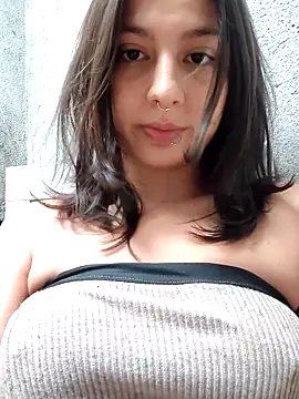 Maiden-Hot online show from March 6, 8:59 pm